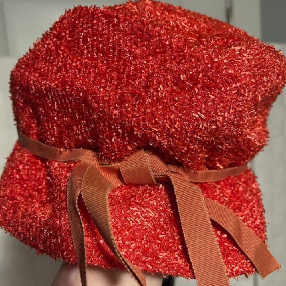 Vintage Coral Hat circa 50s or 60s